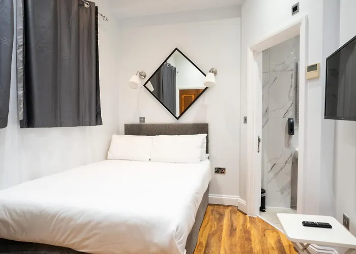 Msk Hotel 82 Londra